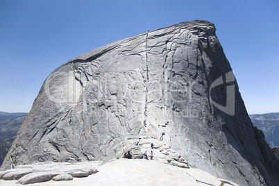 CLIMBING HALF DOME