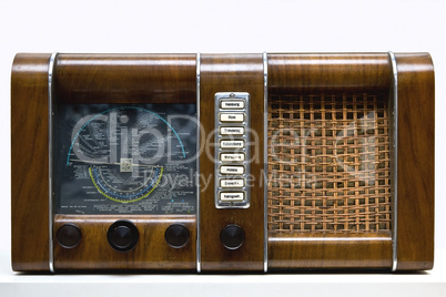 Old B&O radio