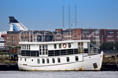 Houseboat in Copenhagen harbour