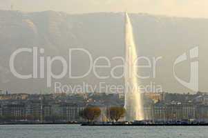 Lake of Geneva with Jet dEau founta