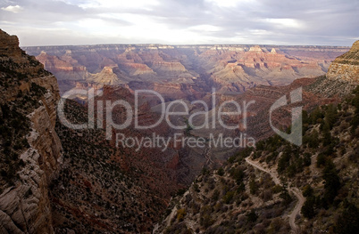 GRAND CANYON FROM BRIGHT ANGEL SUNS