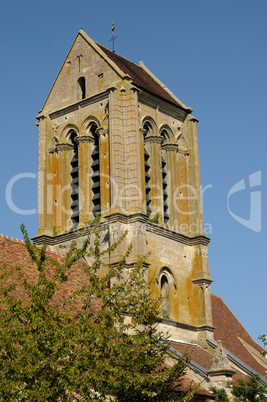 Ile de France, the old church of Hérouville