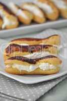 Eclair Chocolate