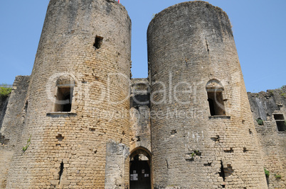 castle of Villandraut in Gironde