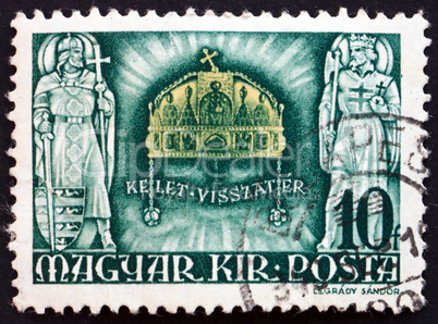 Postage stamp Hungary 1940 Crown of St. Stephen