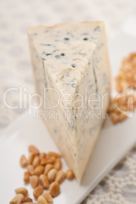 gorgonzola cheese fresh cut and pinenuts