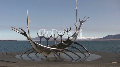 "Solfarer" das Denkmal am Hafen von Reykjavik