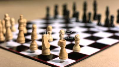 Chess board bouncing and vibrating