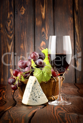 Wine and blue cheese