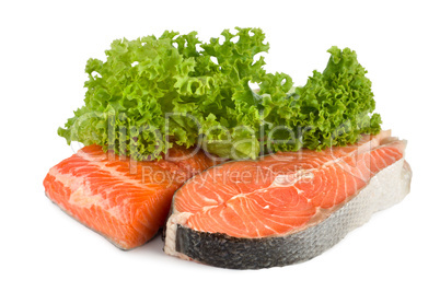 Raw salmon and lettuce