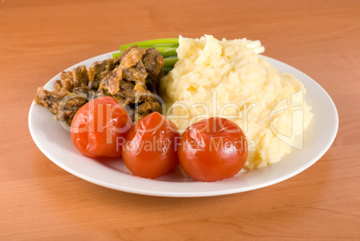 Cooked potatoes with liver