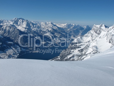 Lake Walensee, mountains in the winter