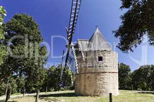 Grimaud, Moulin de la Gardiolle, Moulin St Roch, Windmühle aus dem 17. Jahrhundert, Cote d'Azur, Provence