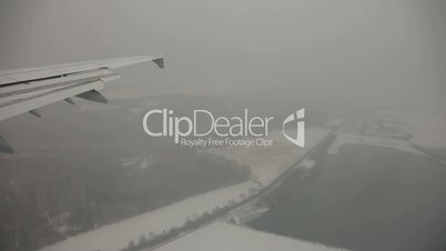 Flug über Winterlandschaft