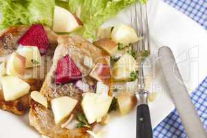 Steak mit Apfelsalat - Steak with apple salad
