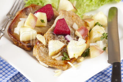 Steak mit Apfelsalat - Steak with apple salad