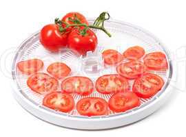 Fresh tomato prepared to dehydrated