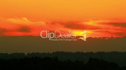 time lapse sunset at dusk.