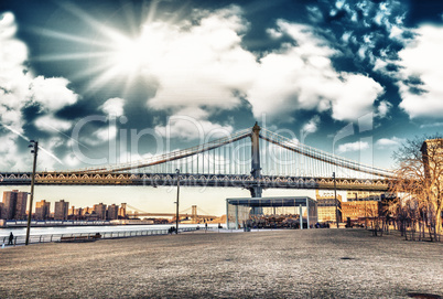 Amazing sky colors above Manhattan Bridge - New York City