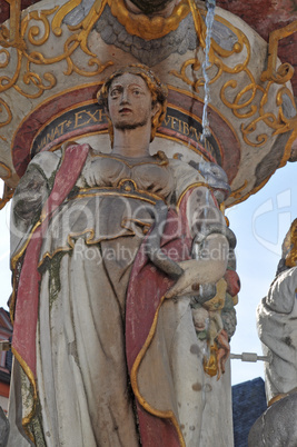 Petrusbrunnen in Trier