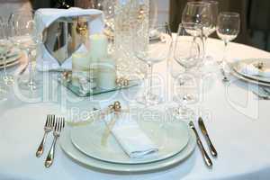 elegant wedding dinner