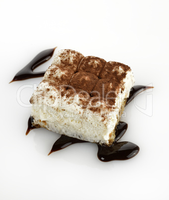 Tiramisu Cake