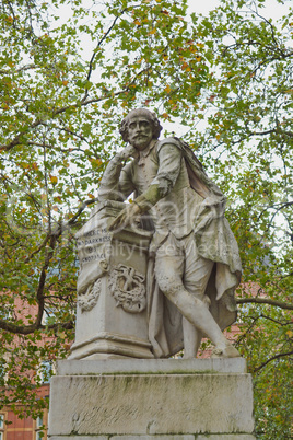 Shakespeare statue