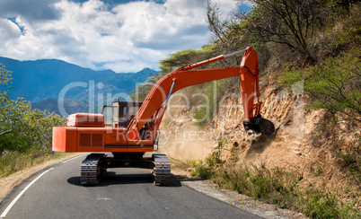 Excavator repair the road.
