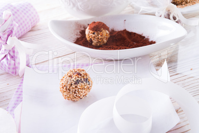 home-made nibble - muesli - small ball