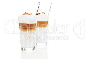 zwei latte macchiato kaffee