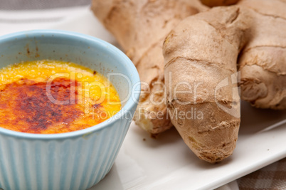 fresh ginger creme brulee dessert