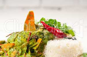 chicken with green curry vegetables and rice