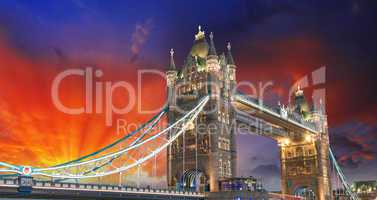 london, the tower bridge lights show at sunset
