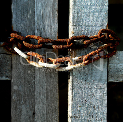 Rusty chains