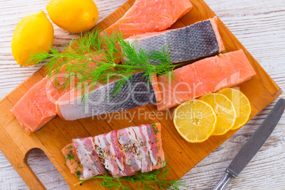 salmon raw