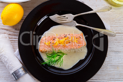 salmon grilled with dill