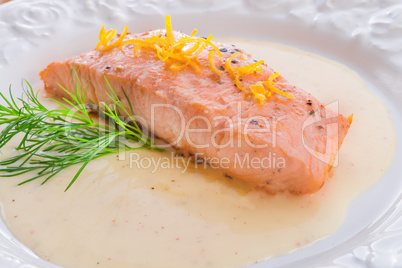 salmon grilled with dill