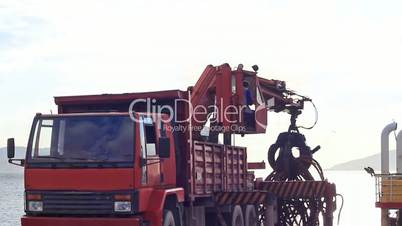 Truck crane lifting