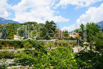 Meran mit Wandelgang an der Passer