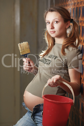 pregnant woman builder