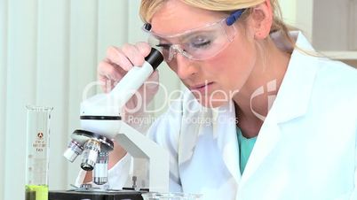 Female Research Assistant in Hospital Laboratory