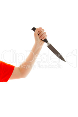 Die junge Frau hält ein Messer in der Hand