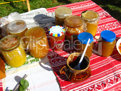 exhibition of honey