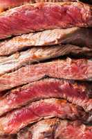Scheiben Steak auf eine Fleisch-Gabel