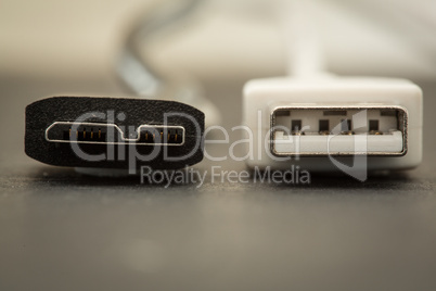 Close up of tip of USB and USB SS