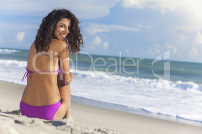 Sexy Woman Girl Bikini Sitting on Beach