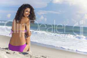 Sexy Woman Girl Bikini Sitting on Beach