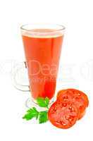 juice tomato in a tall glass with parsley