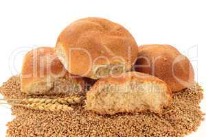 Raw Wheat Kernels, Wheatears and Whole Wheat Buns