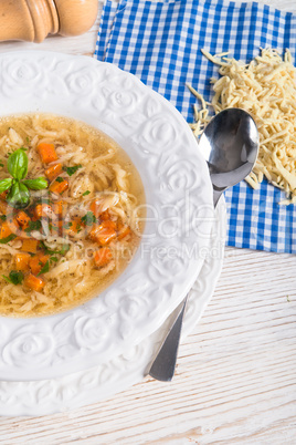 gemüsesorten nudel suppe